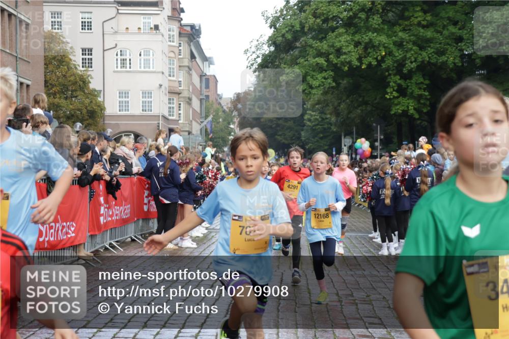 13.09.2026 - Kiel Lauf Yannick Fuchs http://msf.ph/oto/10279908 13.09.2026 08:53:04 Ziel 237, 1263, 4756, 5149, 5342, 5373, 6579, 7085, 8018, 8510, 8601, 10024, 10627, 11706, 1799, 2402, 2609, 2613, 3782, 4158, 4668, 5075, 5121, 5147, 5334, 5405, 6210, 6283, 7025, 7423, 7611, 7894, 8745, 10024, 10396, 10414, 10779, 10991, 11248, 12397, 12454, 12460, 12488, 347, 1919, 2570, 2743, 2985, 3316, 3419, 4060, 4291, 5284, 5436, 6103, 7170, 7875, 8095, 8541, 8819, 8947, 10390, 12168, 3782, 5075, 6517, 7881, 9381 meine-sportfotos.de