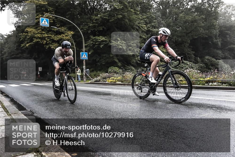 13.09.2026 - Stadtparktriathlon H.Heesch http://msf.ph/oto/10279916 13.09.2026 09:07:35 Radfahren 81, 143 meine-sportfotos.de