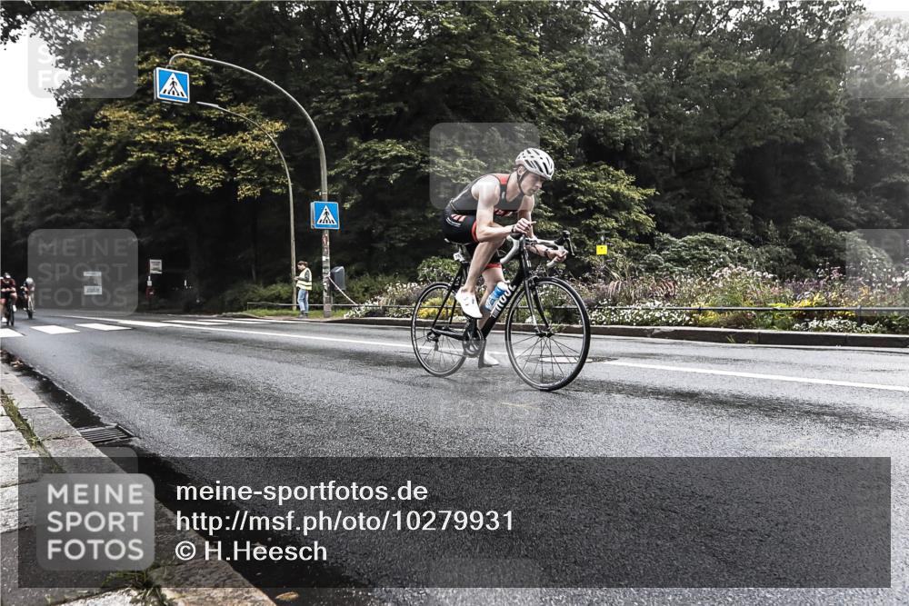13.09.2026 - Stadtparktriathlon H.Heesch http://msf.ph/oto/10279931 13.09.2026 09:07:43 Radfahren 75, 88, 142, 154, 177 meine-sportfotos.de