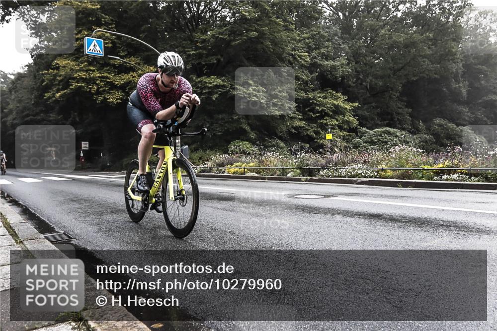 13.09.2026 - Stadtparktriathlon H.Heesch http://msf.ph/oto/10279960 13.09.2026 09:08:00 Radfahren 65, 97, 125 meine-sportfotos.de