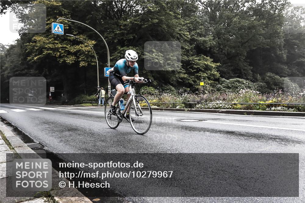 13.09.2026 - Stadtparktriathlon H.Heesch http://msf.ph/oto/10279967 13.09.2026 09:08:05 Radfahren 70, 97, 118, 184 meine-sportfotos.de