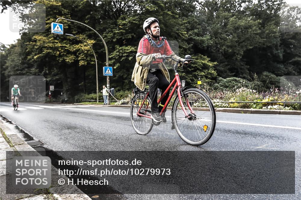 13.09.2026 - Stadtparktriathlon H.Heesch http://msf.ph/oto/10279973 13.09.2026 10:34:02 Radfahren 275, 320 meine-sportfotos.de