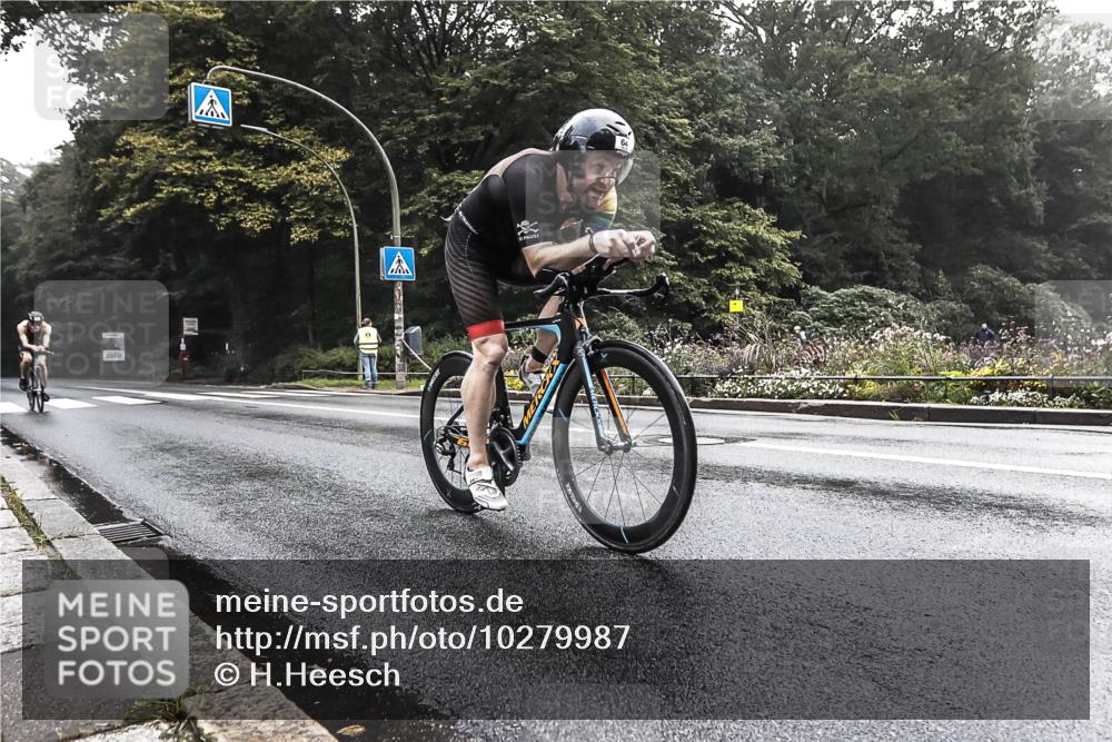 13.09.2026 - Stadtparktriathlon H.Heesch http://msf.ph/oto/10279987 13.09.2026 09:08:15 Radfahren 23, 49, 64, 147 meine-sportfotos.de