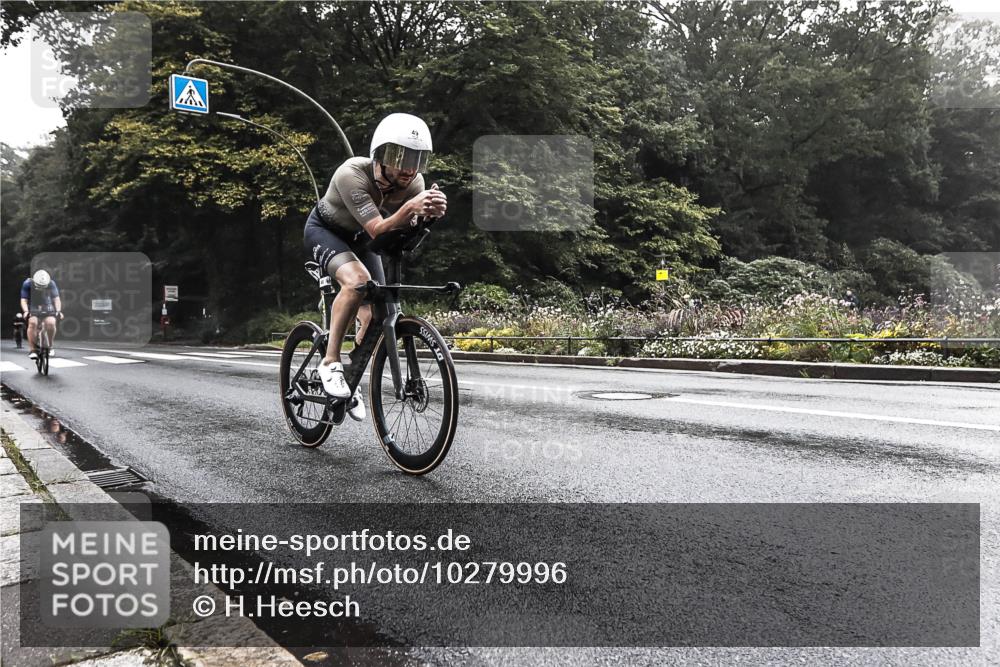 13.09.2026 - Stadtparktriathlon H.Heesch http://msf.ph/oto/10279996 13.09.2026 09:08:17 Radfahren 23, 49, 56, 64, 147, 197 meine-sportfotos.de