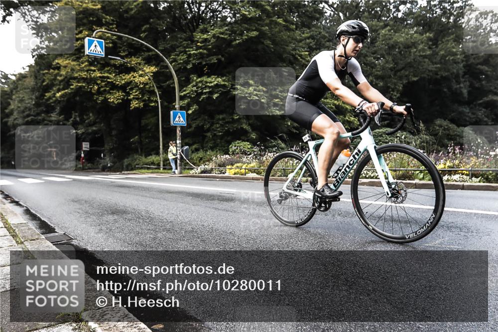 13.09.2026 - Stadtparktriathlon H.Heesch http://msf.ph/oto/10280011 13.09.2026 10:35:03 Radfahren 465 meine-sportfotos.de