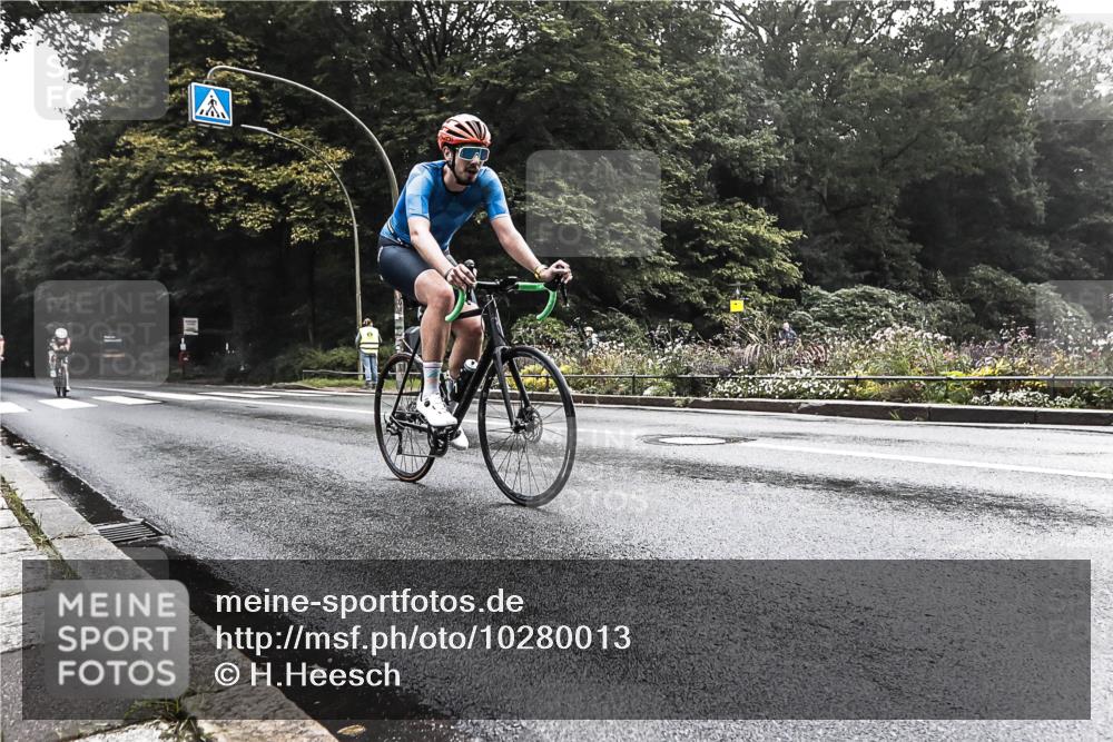 13.09.2026 - Stadtparktriathlon H.Heesch http://msf.ph/oto/10280013 13.09.2026 09:08:24 Radfahren 101, 104, 117, 161 meine-sportfotos.de