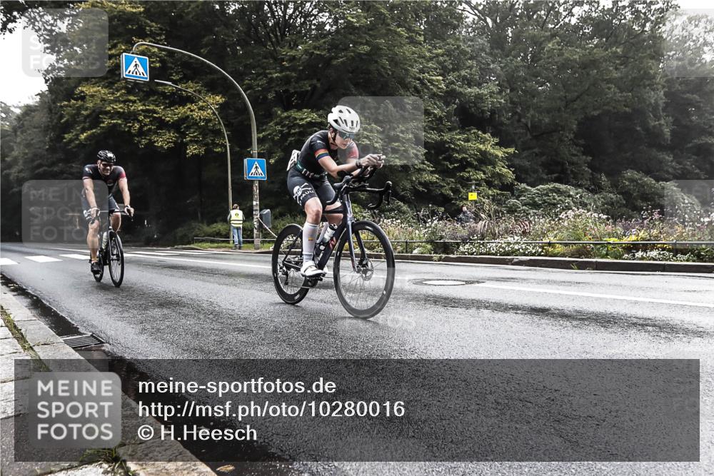 13.09.2026 - Stadtparktriathlon H.Heesch http://msf.ph/oto/10280016 13.09.2026 09:08:25 Radfahren 101, 104, 117, 161 meine-sportfotos.de