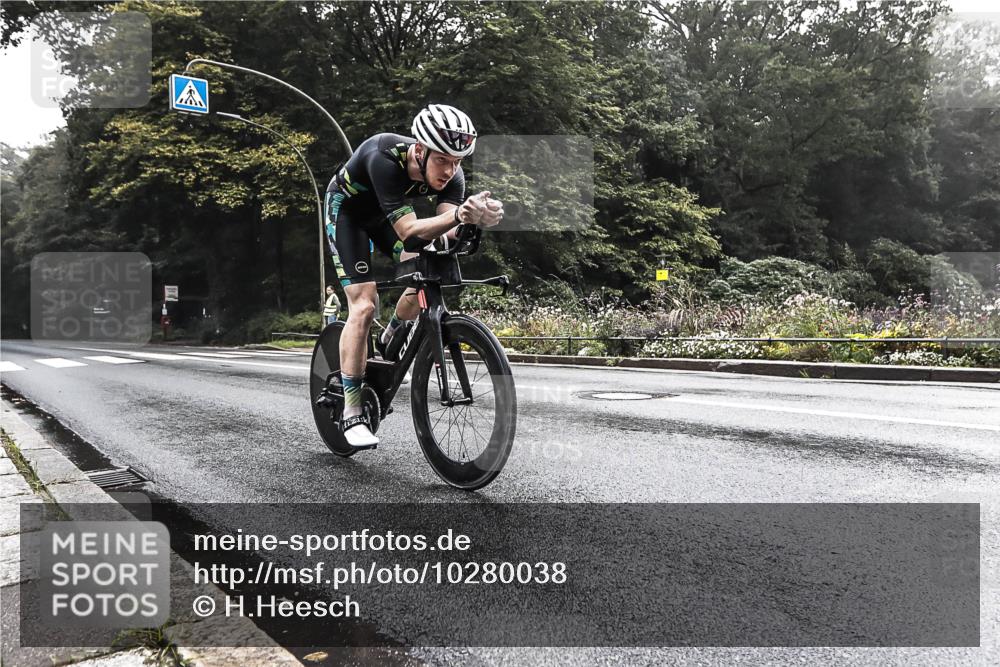 13.09.2026 - Stadtparktriathlon H.Heesch http://msf.ph/oto/10280038 13.09.2026 09:08:48 Radfahren 100 meine-sportfotos.de