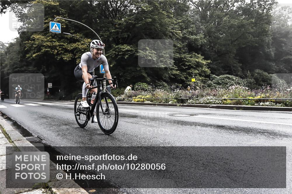 13.09.2026 - Stadtparktriathlon H.Heesch http://msf.ph/oto/10280056 13.09.2026 09:09:00 Radfahren 39, 42, 71, 156, 208 meine-sportfotos.de