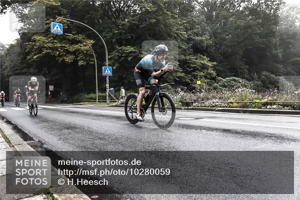 13.09.2026 - Stadtparktriathlon H.Heesch http://msf.ph/oto/10280059 13.09.2026 09:09:02 Radfahren 39, 42, 71, 156, 162, 168, 208 meine-sportfotos.de