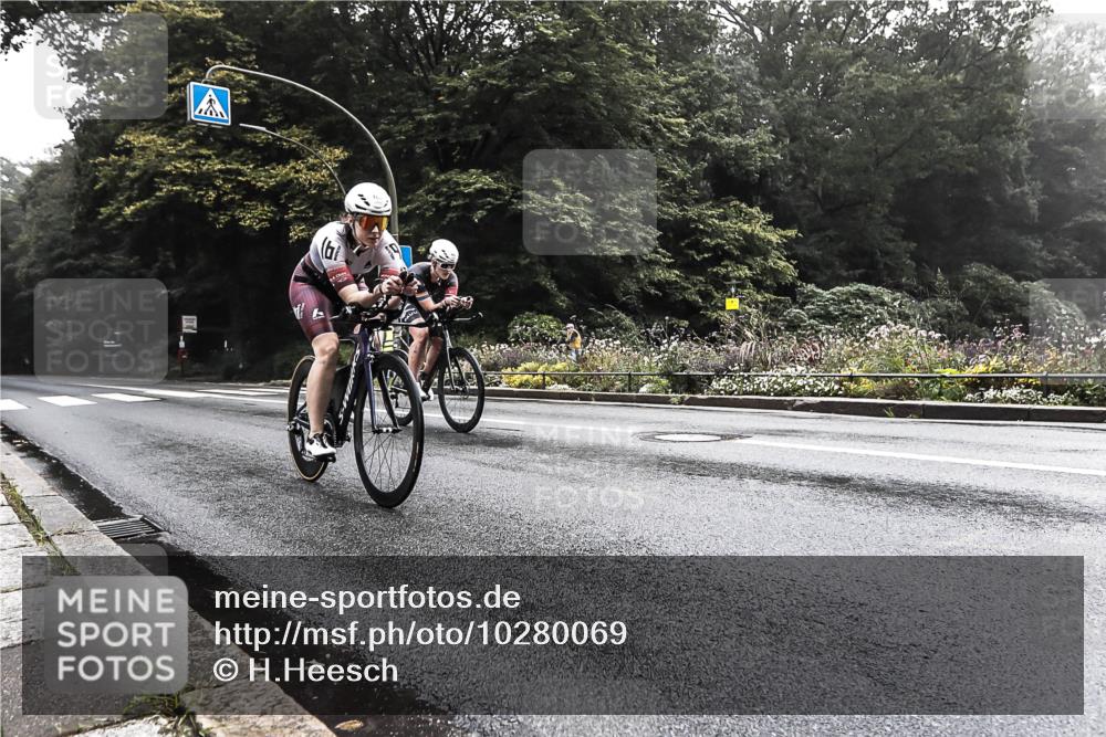 13.09.2026 - Stadtparktriathlon H.Heesch http://msf.ph/oto/10280069 13.09.2026 09:09:04 Radfahren 42, 57, 71, 162, 168, 208 meine-sportfotos.de