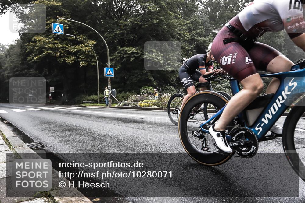 13.09.2026 - Stadtparktriathlon H.Heesch http://msf.ph/oto/10280071 13.09.2026 09:09:04 Radfahren 42, 57, 71, 162, 168, 208 meine-sportfotos.de
