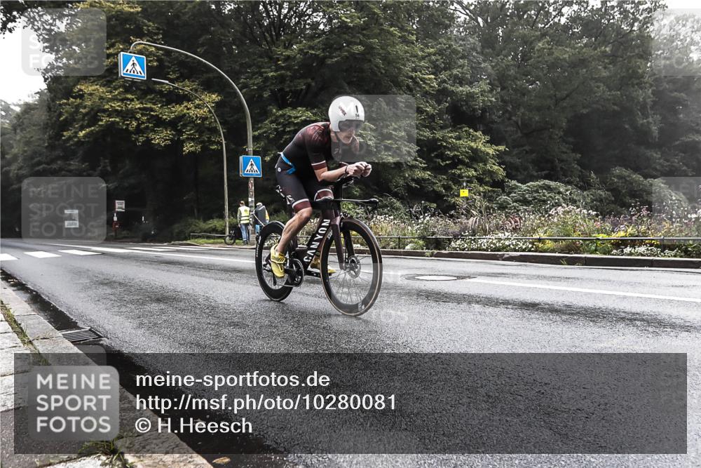13.09.2026 - Stadtparktriathlon H.Heesch http://msf.ph/oto/10280081 13.09.2026 09:09:10 Radfahren 54, 57, 194, 207 meine-sportfotos.de