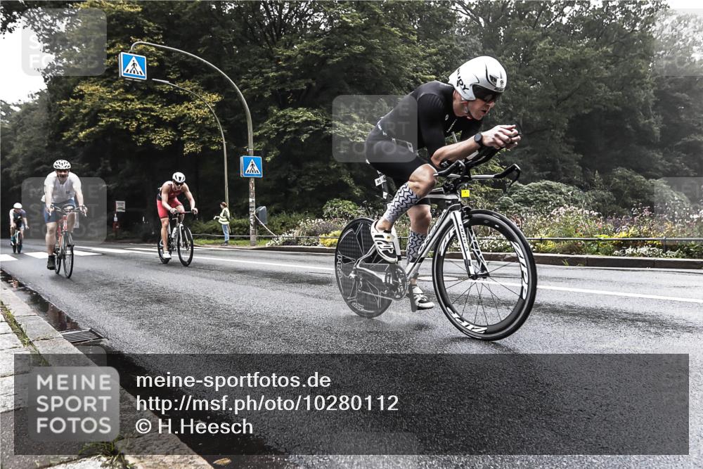 13.09.2026 - Stadtparktriathlon H.Heesch http://msf.ph/oto/10280112 13.09.2026 09:09:39 Radfahren 3, 95, 113, 146, 165 meine-sportfotos.de