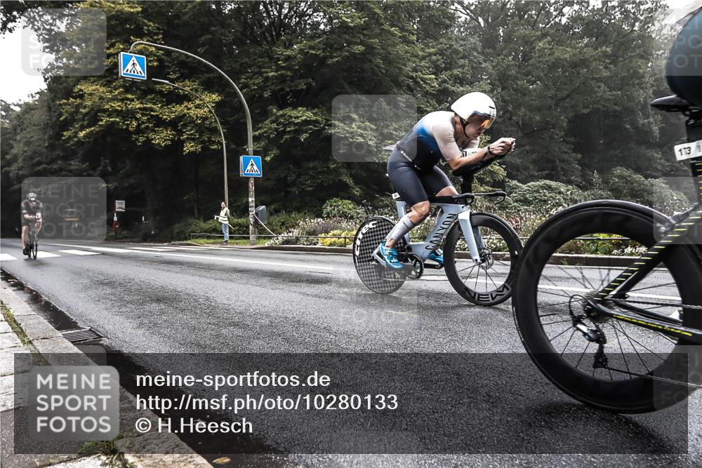 13.09.2026 - Stadtparktriathlon H.Heesch http://msf.ph/oto/10280133 13.09.2026 09:09:47 Radfahren 90, 122, 173, 193 meine-sportfotos.de