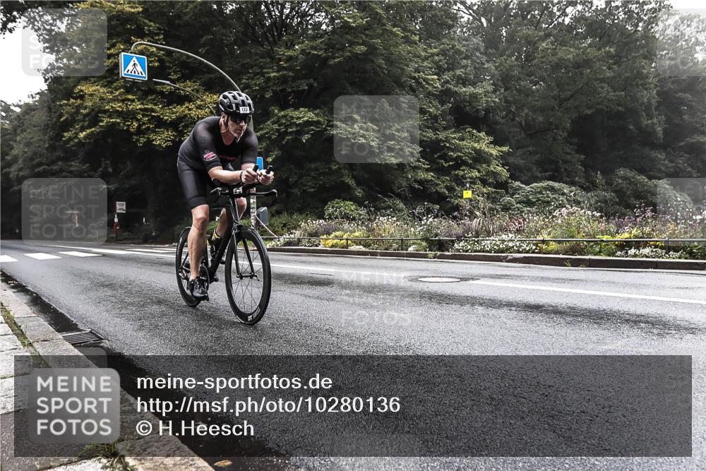 13.09.2026 - Stadtparktriathlon H.Heesch http://msf.ph/oto/10280136 13.09.2026 09:09:48 Radfahren 90, 122, 173, 193 meine-sportfotos.de
