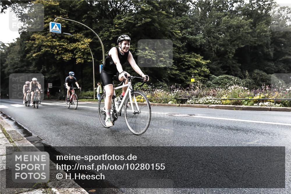 13.09.2026 - Stadtparktriathlon H.Heesch http://msf.ph/oto/10280155 13.09.2026 10:37:22 Radfahren 377, 394, 419, 433, 452, 460, 499, 544, 582 meine-sportfotos.de