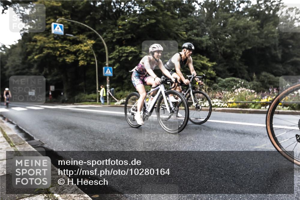 13.09.2026 - Stadtparktriathlon H.Heesch http://msf.ph/oto/10280164 13.09.2026 10:37:24 Radfahren 372, 377, 419, 433, 452, 460, 499, 544, 582 meine-sportfotos.de