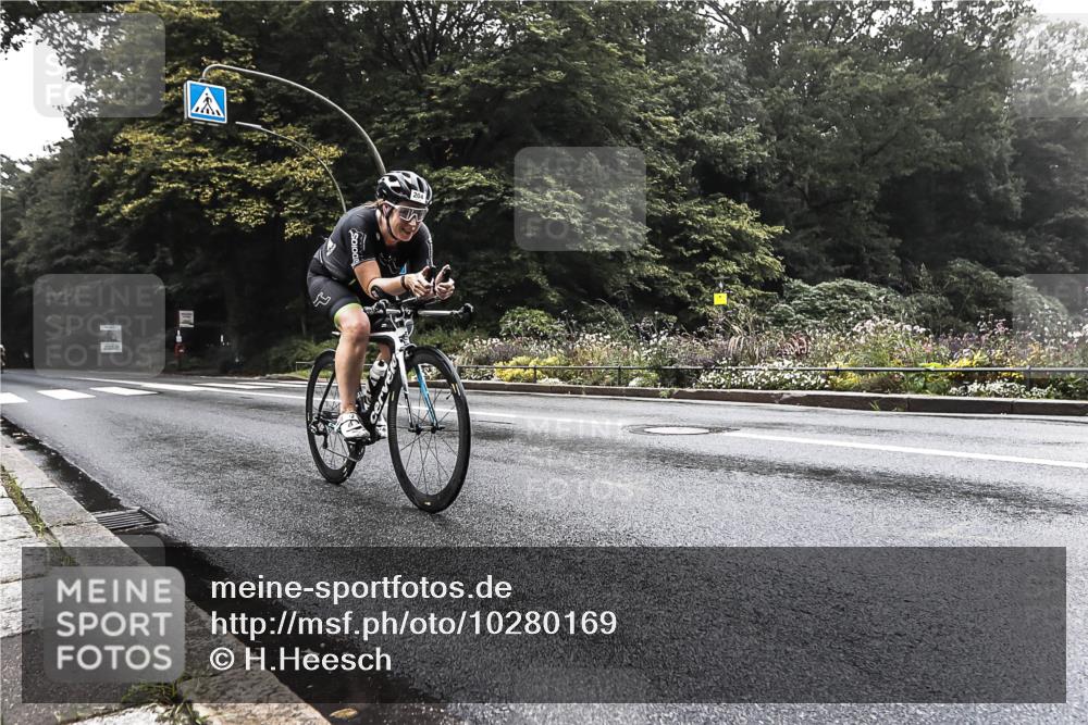 13.09.2026 - Stadtparktriathlon H.Heesch http://msf.ph/oto/10280169 13.09.2026 09:10:05 Radfahren 204, 209 meine-sportfotos.de