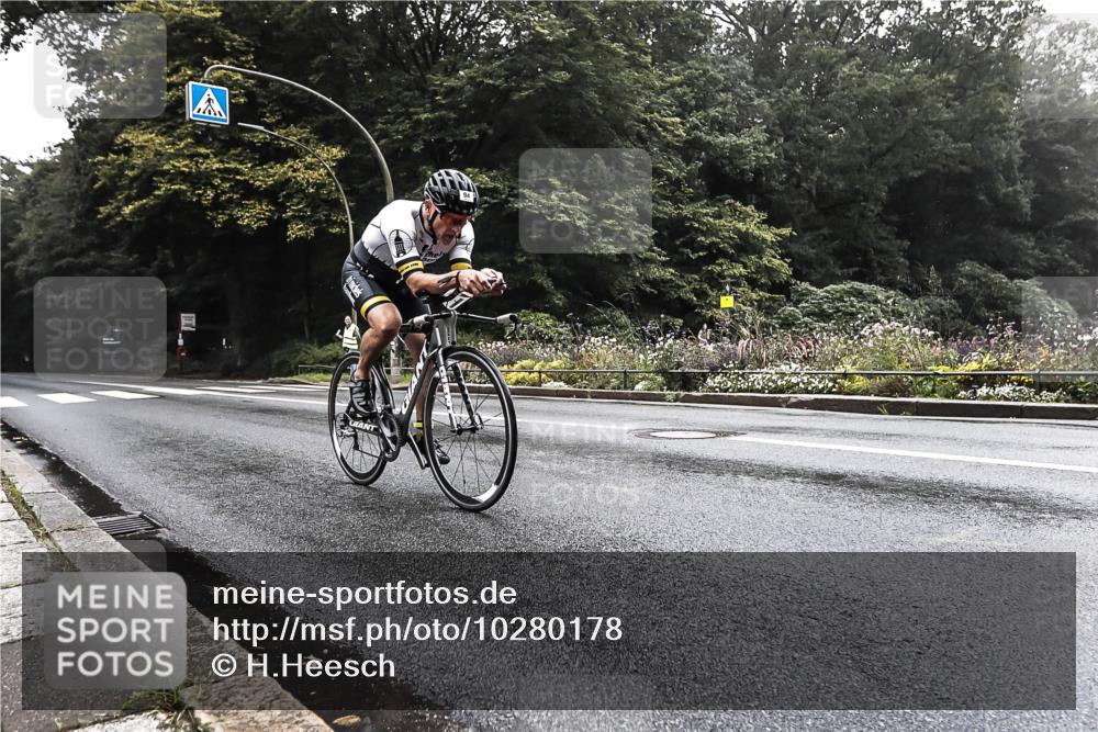13.09.2026 - Stadtparktriathlon H.Heesch http://msf.ph/oto/10280178 13.09.2026 09:10:10 Radfahren 80, 94 meine-sportfotos.de