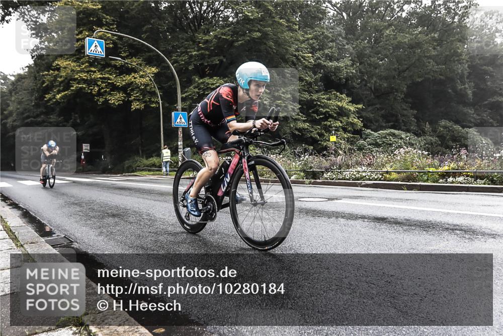 13.09.2026 - Stadtparktriathlon H.Heesch http://msf.ph/oto/10280184 13.09.2026 09:10:26 Radfahren 8, 22, 174 meine-sportfotos.de
