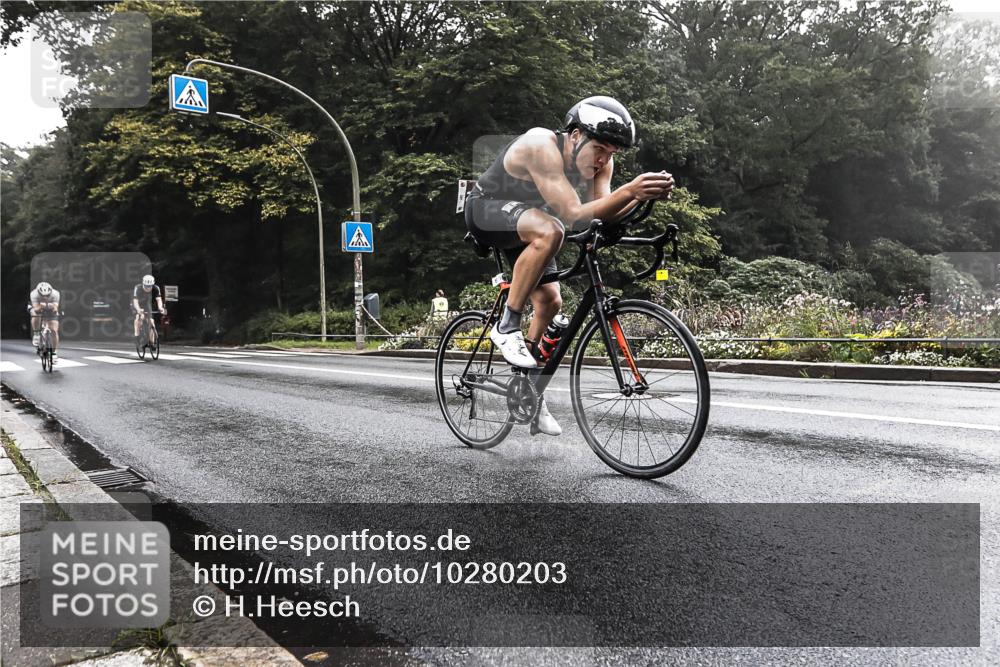 13.09.2026 - Stadtparktriathlon H.Heesch http://msf.ph/oto/10280203 13.09.2026 09:10:43 Radfahren 15, 103, 200 meine-sportfotos.de