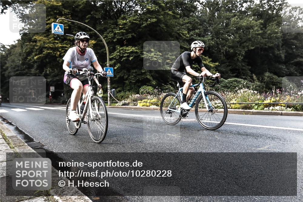 13.09.2026 - Stadtparktriathlon H.Heesch http://msf.ph/oto/10280228 13.09.2026 10:38:02 Radfahren 378, 451, 483, 487, 553, 571 meine-sportfotos.de