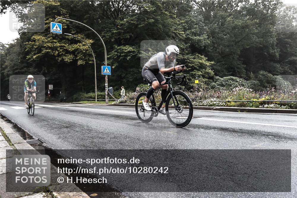 13.09.2026 - Stadtparktriathlon H.Heesch http://msf.ph/oto/10280242 13.09.2026 09:11:11 Radfahren 16, 58, 116 meine-sportfotos.de
