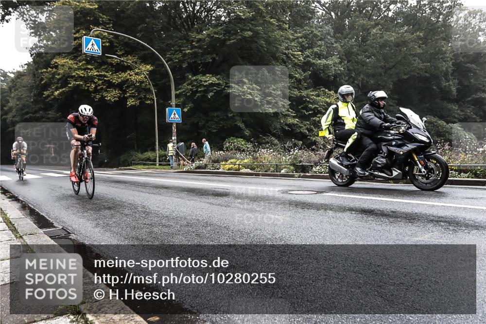 13.09.2026 - Stadtparktriathlon H.Heesch http://msf.ph/oto/10280255 13.09.2026 09:11:16 Radfahren 72, 140, 152, 181 meine-sportfotos.de