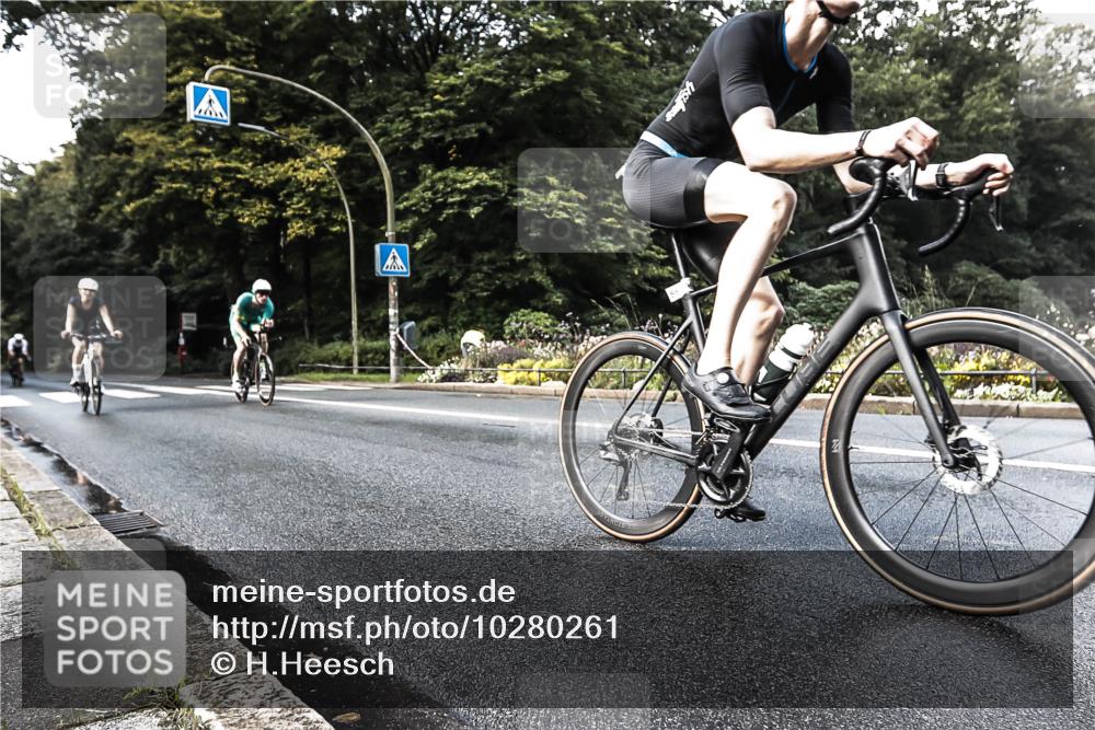 13.09.2026 - Stadtparktriathlon H.Heesch http://msf.ph/oto/10280261 13.09.2026 10:38:52 Radfahren 462, 523, 543, 550 meine-sportfotos.de