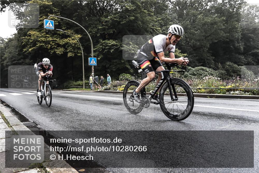 13.09.2026 - Stadtparktriathlon H.Heesch http://msf.ph/oto/10280266 13.09.2026 09:11:20 Radfahren 12, 72, 145, 181, 185 meine-sportfotos.de