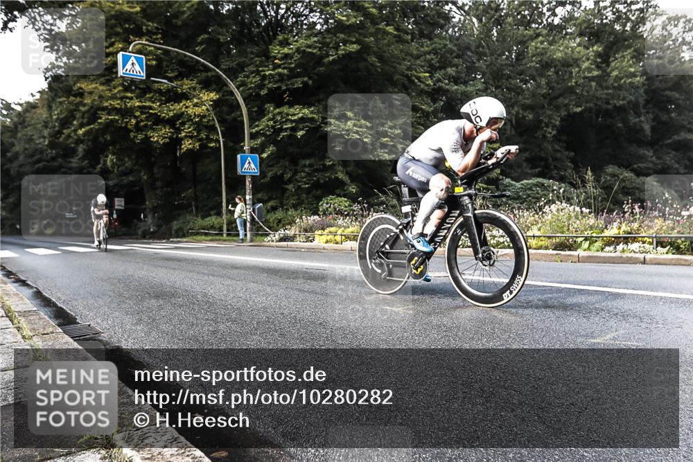 13.09.2026 - Stadtparktriathlon H.Heesch http://msf.ph/oto/10280282 13.09.2026 10:39:03 Radfahren 400, 509, 534, 573 meine-sportfotos.de
