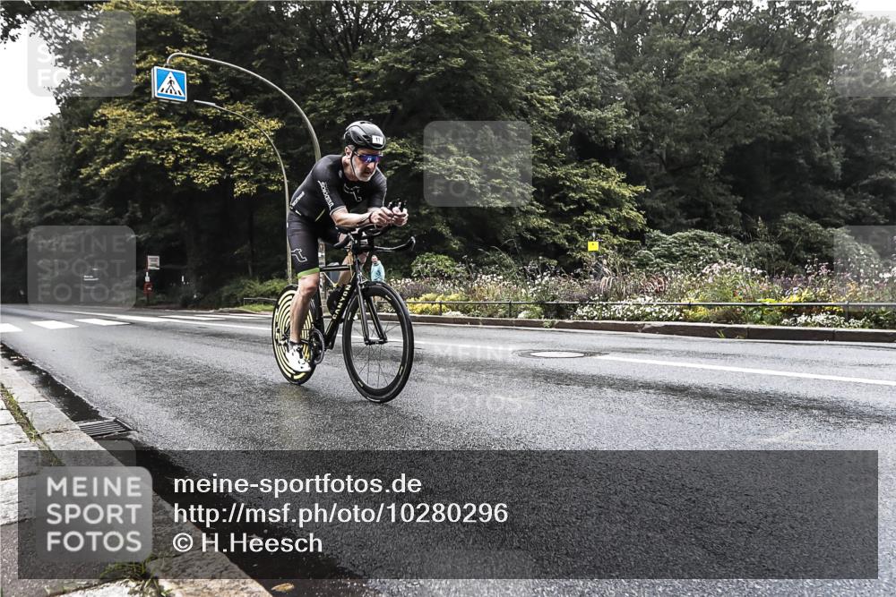 13.09.2026 - Stadtparktriathlon H.Heesch http://msf.ph/oto/10280296 13.09.2026 09:11:36 Radfahren 11, 155 meine-sportfotos.de