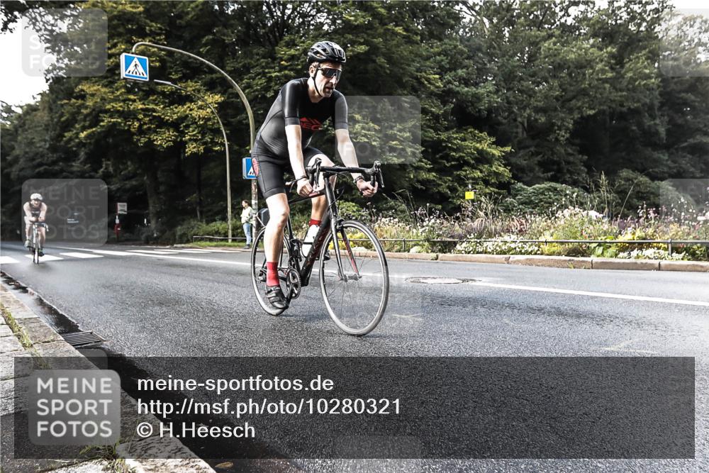 13.09.2026 - Stadtparktriathlon H.Heesch http://msf.ph/oto/10280321 13.09.2026 10:39:33 Radfahren 468, 470, 506 meine-sportfotos.de