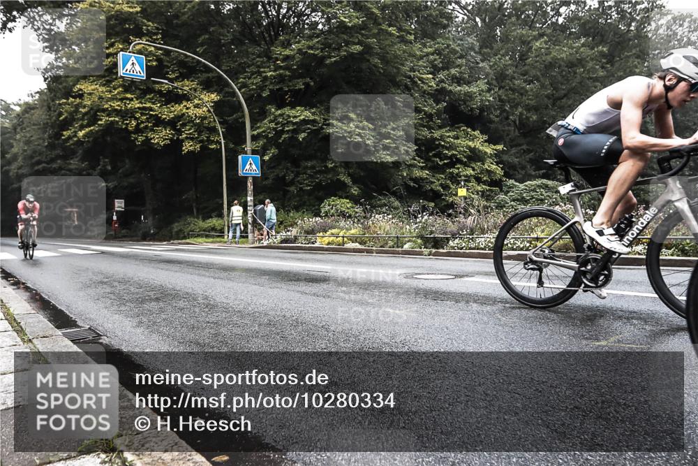 13.09.2026 - Stadtparktriathlon H.Heesch http://msf.ph/oto/10280334 13.09.2026 09:12:09 Radfahren 7, 38, 40, 50, 131 meine-sportfotos.de
