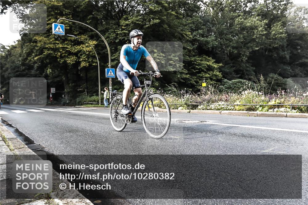 13.09.2026 - Stadtparktriathlon H.Heesch http://msf.ph/oto/10280382 13.09.2026 10:40:50 Radfahren 407, 548 meine-sportfotos.de