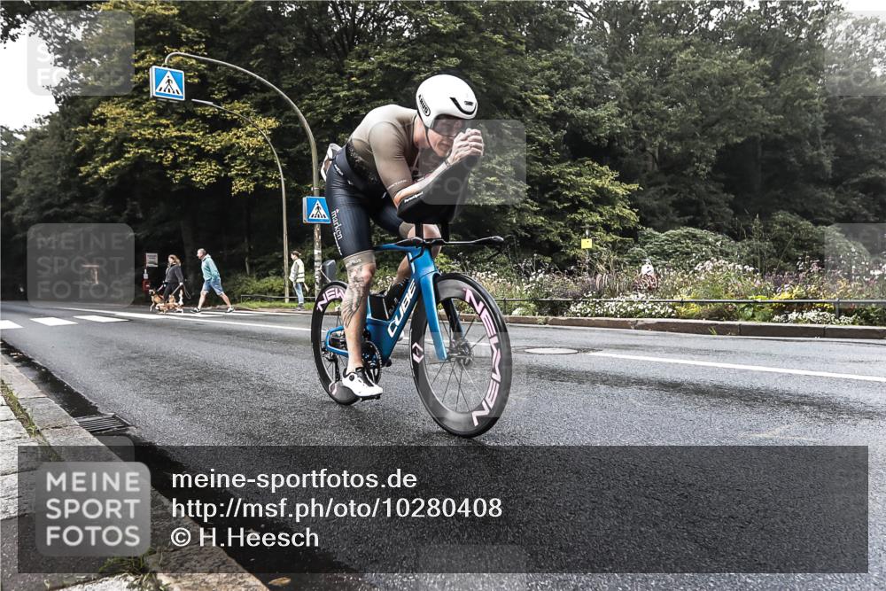 13.09.2026 - Stadtparktriathlon H.Heesch http://msf.ph/oto/10280408 13.09.2026 09:13:04 Radfahren 77 meine-sportfotos.de