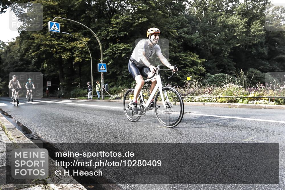 13.09.2026 - Stadtparktriathlon H.Heesch http://msf.ph/oto/10280409 13.09.2026 10:41:20 Radfahren 366, 401, 503, 531 meine-sportfotos.de