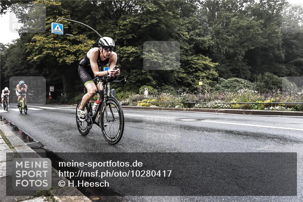 13.09.2026 - Stadtparktriathlon H.Heesch http://msf.ph/oto/10280417 13.09.2026 09:13:14 Radfahren 18, 33, 34, 41 meine-sportfotos.de