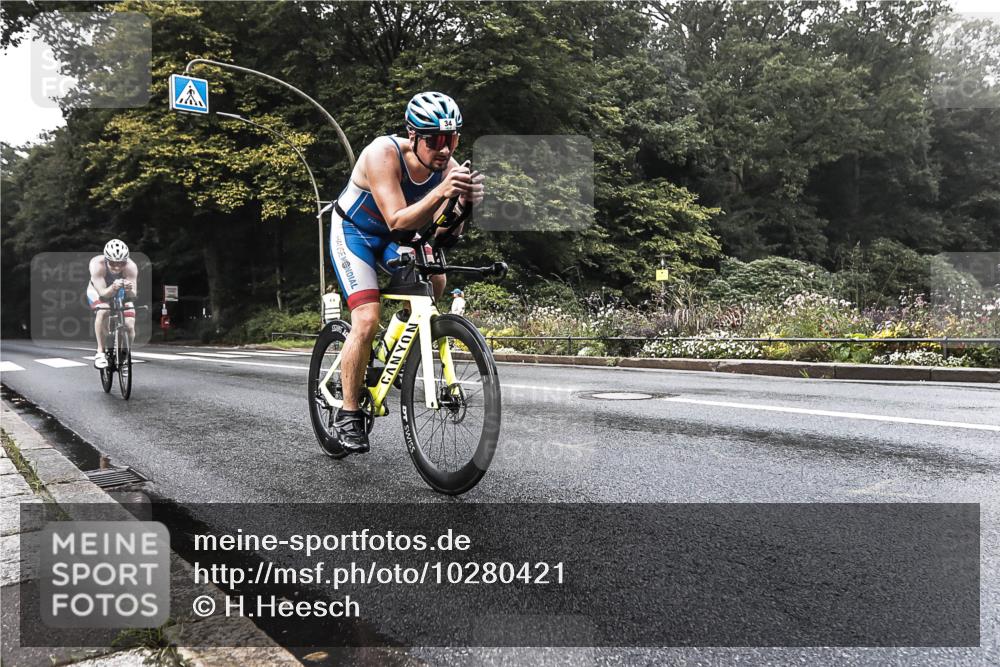 13.09.2026 - Stadtparktriathlon H.Heesch http://msf.ph/oto/10280421 13.09.2026 09:13:15 Radfahren 18, 33, 34, 41 meine-sportfotos.de