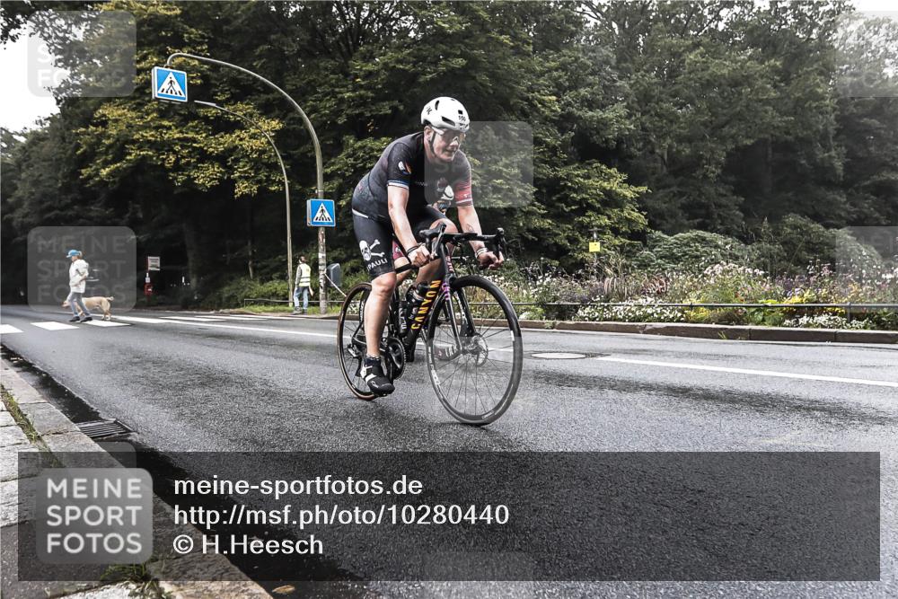 13.09.2026 - Stadtparktriathlon H.Heesch http://msf.ph/oto/10280440 13.09.2026 09:13:25 Radfahren 129, 150 meine-sportfotos.de
