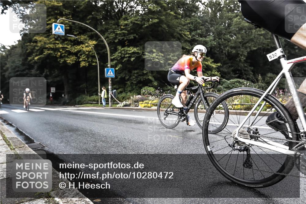 13.09.2026 - Stadtparktriathlon H.Heesch http://msf.ph/oto/10280472 13.09.2026 10:42:14 Radfahren 359, 399, 513, 530 meine-sportfotos.de