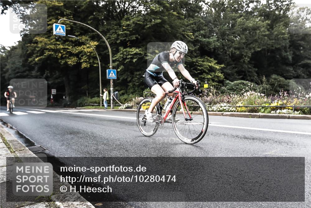 13.09.2026 - Stadtparktriathlon H.Heesch http://msf.ph/oto/10280474 13.09.2026 10:42:16 Radfahren 359, 371, 399, 513, 530 meine-sportfotos.de