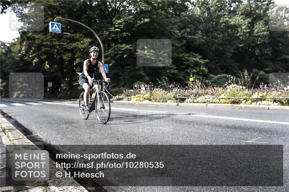 13.09.2026 - Stadtparktriathlon H.Heesch http://msf.ph/oto/10280535 13.09.2026 10:43:32 Radfahren 403 meine-sportfotos.de