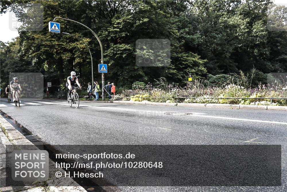 13.09.2026 - Stadtparktriathlon H.Heesch http://msf.ph/oto/10280648 13.09.2026 10:44:41 Radfahren 277, 347, 467, 569, 575 meine-sportfotos.de