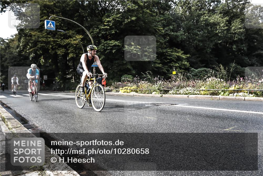13.09.2026 - Stadtparktriathlon H.Heesch http://msf.ph/oto/10280658 13.09.2026 10:44:43 Radfahren 277, 347, 467, 479, 509, 569, 575 meine-sportfotos.de