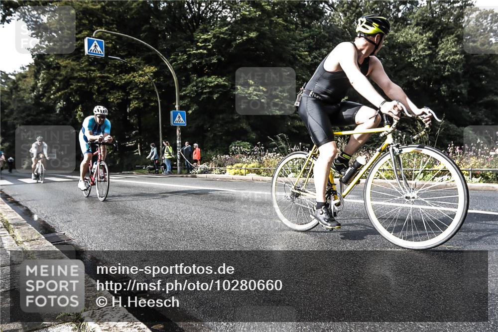 13.09.2026 - Stadtparktriathlon H.Heesch http://msf.ph/oto/10280660 13.09.2026 10:44:43 Radfahren 277, 347, 467, 479, 509, 569, 575 meine-sportfotos.de
