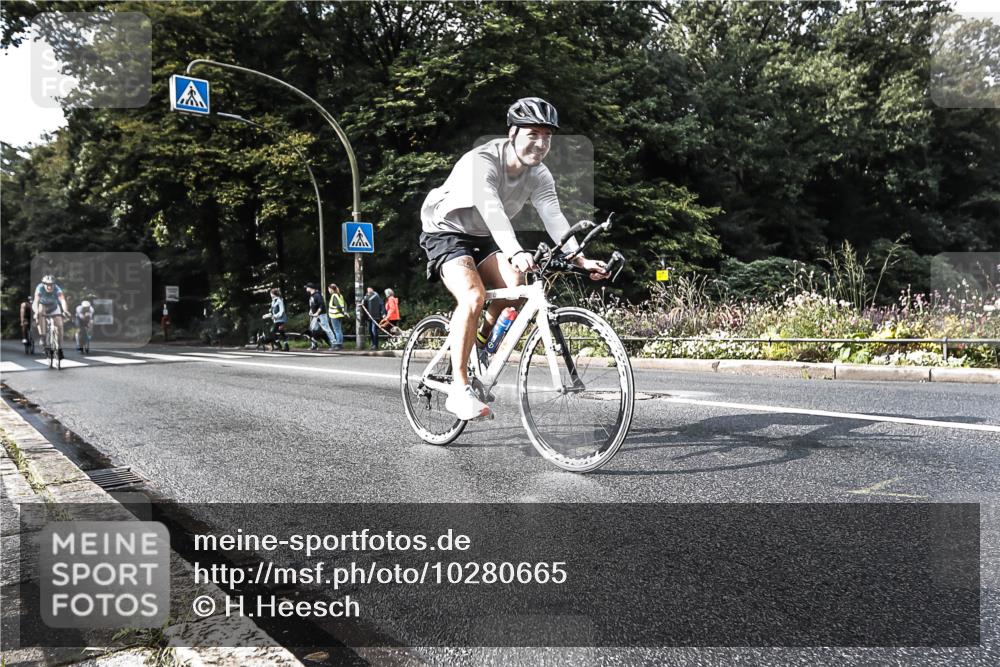 13.09.2026 - Stadtparktriathlon H.Heesch http://msf.ph/oto/10280665 13.09.2026 10:44:45 Radfahren 347, 466, 467, 479, 509, 544, 569, 575 meine-sportfotos.de