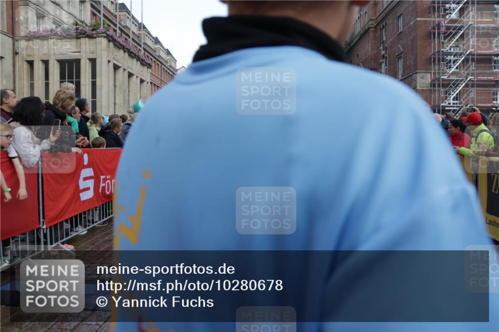 13.09.2026 - Kiel Lauf Yannick Fuchs http://msf.ph/oto/10280678 13.09.2026 08:54:06 Ziel 120, 488, 1244, 1540, 1823, 2122, 2324, 2489, 4618, 4717, 4956, 5236, 5586, 5993, 7341, 7470, 9850, 9880, 10726, 10775, 10868, 12111, 12112, 12663, 12829, 193, 258, 262, 888, 1149, 1332, 1529, 1823, 2016, 2141, 2447, 3234, 4607, 4791, 5120, 5177, 5432, 5455, 6004, 6267, 6628, 6702, 6733, 7341, 7815, 8006, 8024, 8332, 8525, 8671, 8968, 9266, 9816, 10726, 10997, 11170, 11593, 11830, 12511, 12548, 12711, 12828, 241, 1218, 1463, 2610, 2742, 3211, 3896, 4059, 4494 meine-sportfotos.de