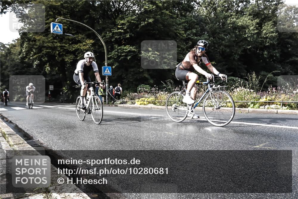 13.09.2026 - Stadtparktriathlon H.Heesch http://msf.ph/oto/10280681 13.09.2026 10:44:54 Radfahren 469, 483, 491, 527 meine-sportfotos.de